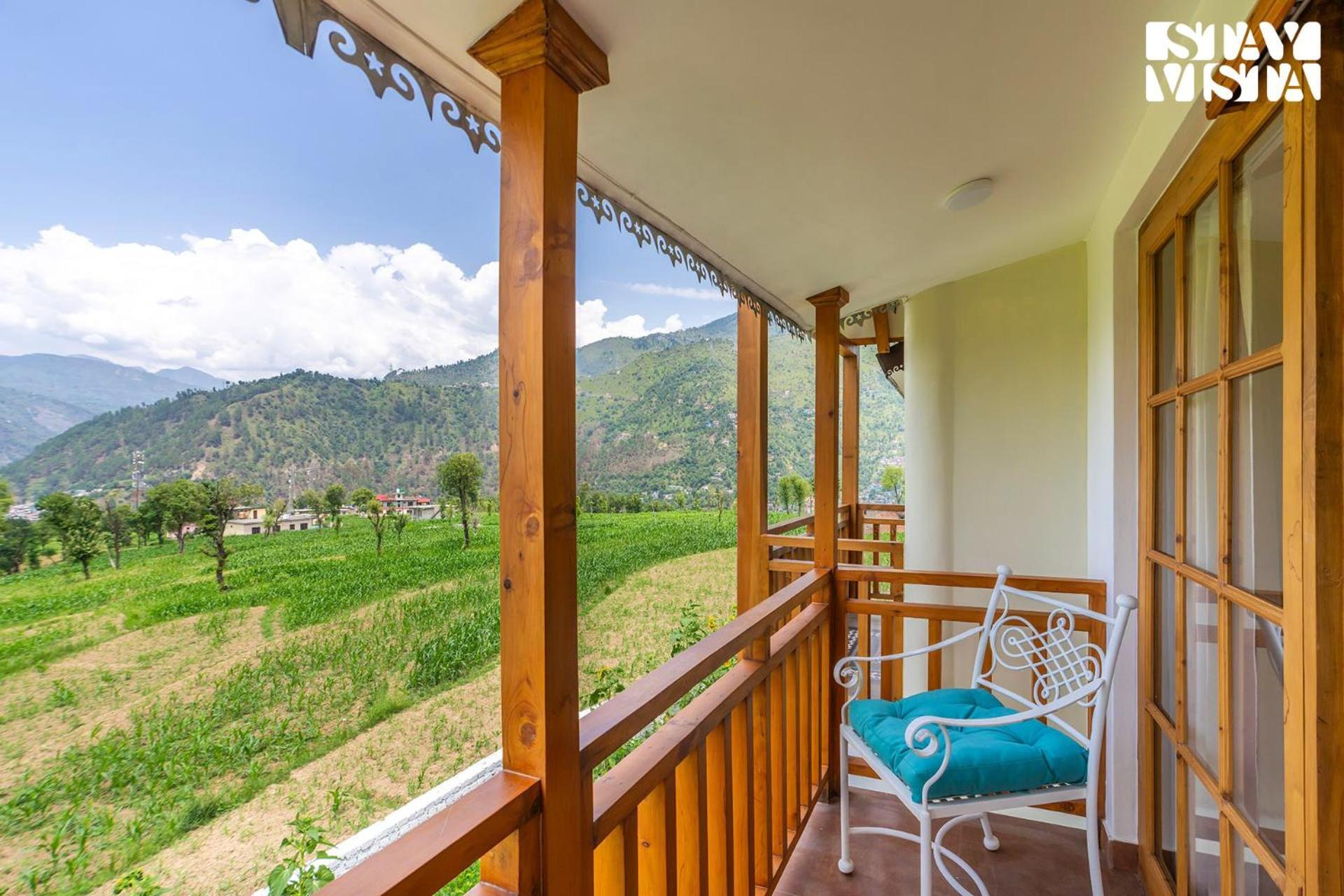 Stayvista At The Oakridge 4 Bhk Villa In Dharamshala With Jacuzzi & Balcony Chamba (Himachal Pradesh) Ngoại thất bức ảnh